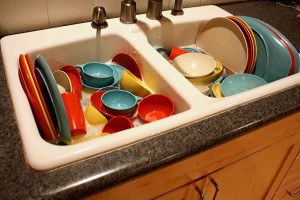 cleaning melamine bowls